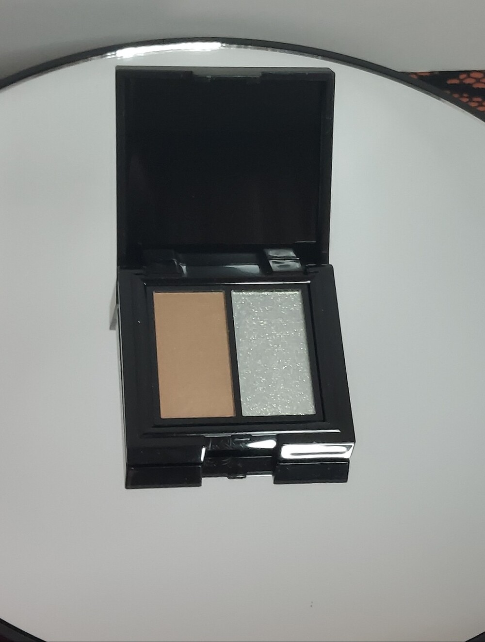 NWT Eleman Beauty Eden + Shallow Eyeshadow Duo Taupe Matte Seafoam Shimmer - Picture 5 of 5